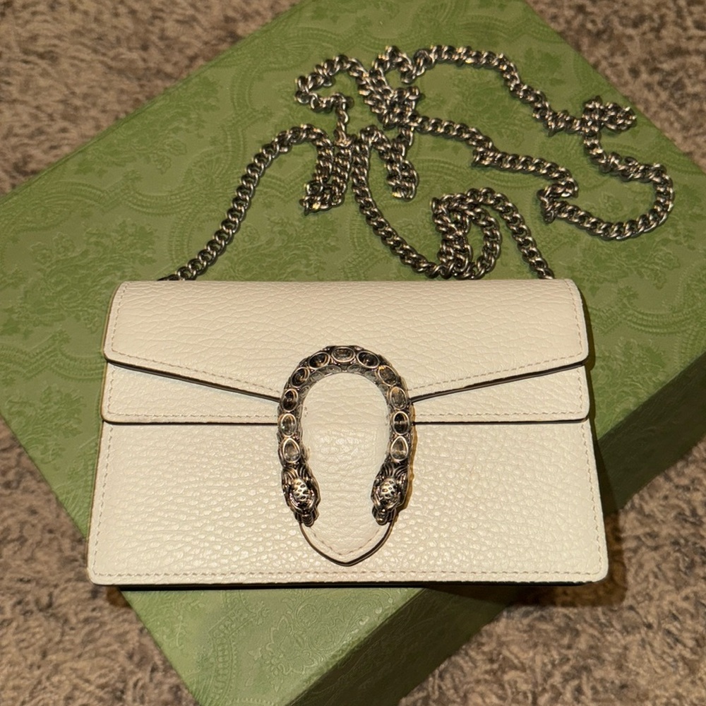 Gucci White Leather Dionysus Chain Wallet